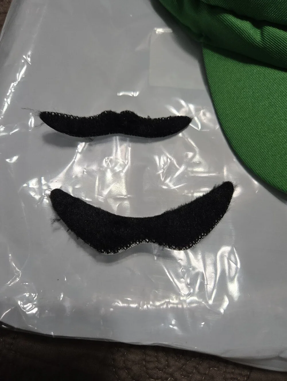 Luigi Deluxe Costume Accessories - Super Mario Brothers Luigi Green Cap, OS